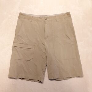 Woolrich Mens Cargo Pocket Outdoor Shorts 32 Shale Color Nylon Spandex 9" Inseam